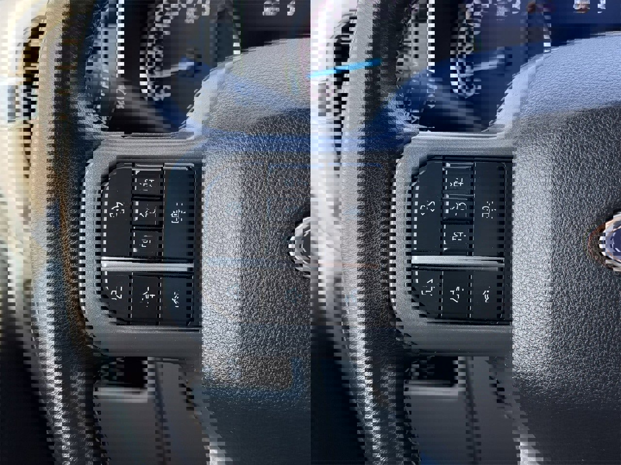 Used 2023 Ford F150 Lariat image 12