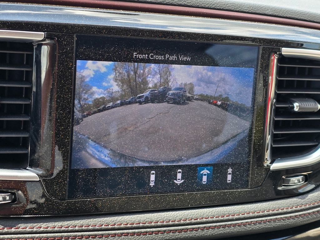 Used 2018 Chrysler Pacifica Limited w/ Advanced Safetytec Group image 6