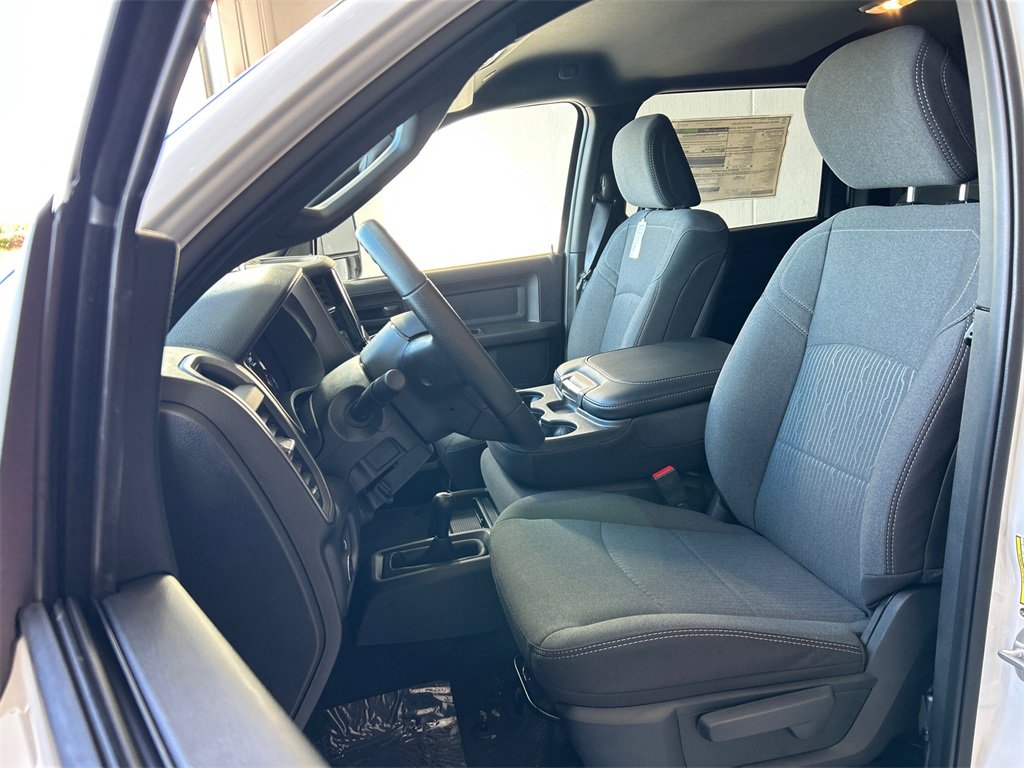 New 2024 RAM 2500 Tradesman w/ Chrome Appearance Group image 16