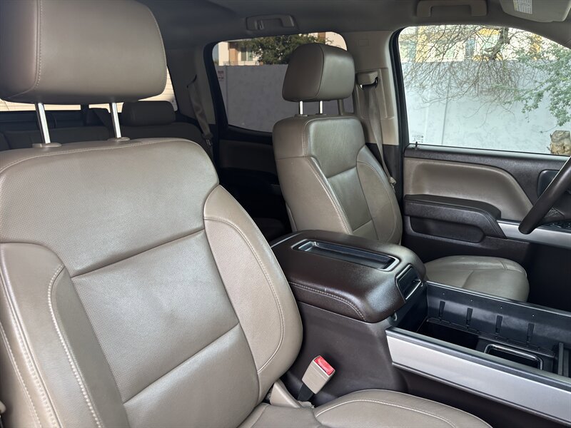 Used 2015 Chevrolet Silverado 2500 LTZ w/ Duramax Plus Package AWD/4WD image 29