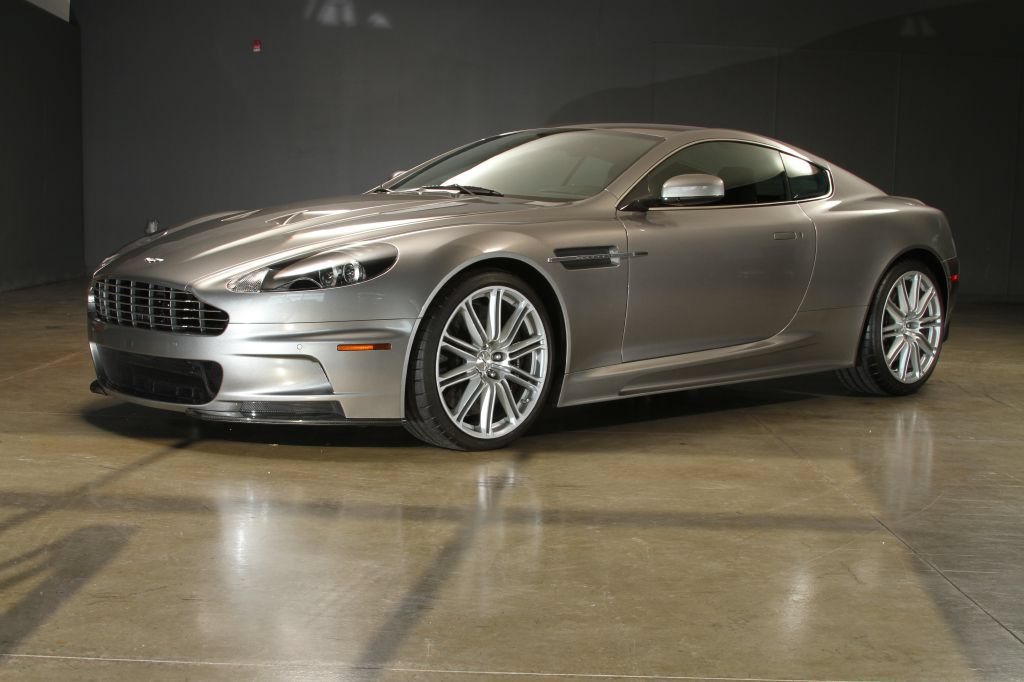 Used 2009 Aston Martin DBS Coupe RWD image 8