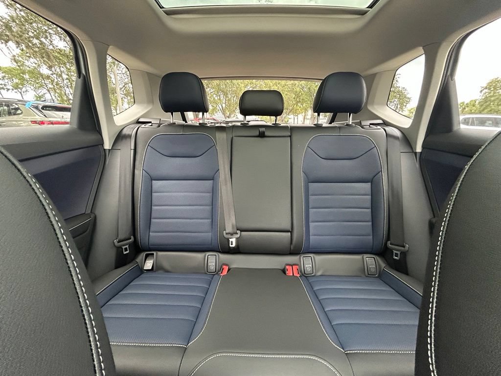 New 2026 Volkswagen Taos SEL AWD/4WD image 13