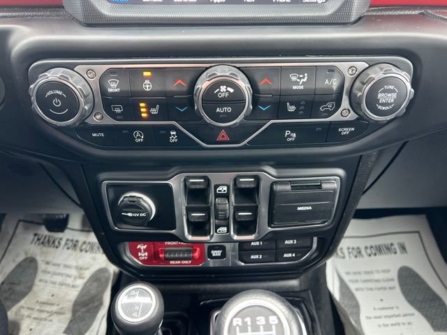 Used 2019 Jeep Wrangler Unlimited Rubicon AWD/4WD image 25
