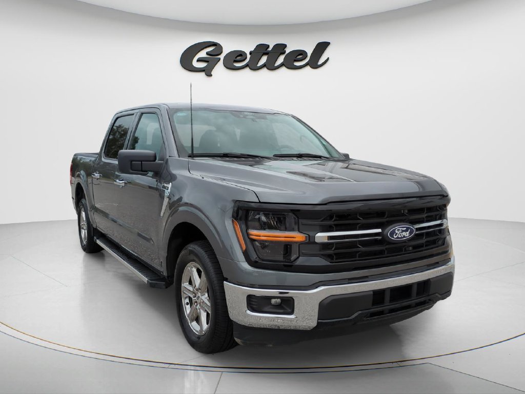 Used 2025 Ford F150 XLT w/ Equipment Group 301A Standard RWD image 3