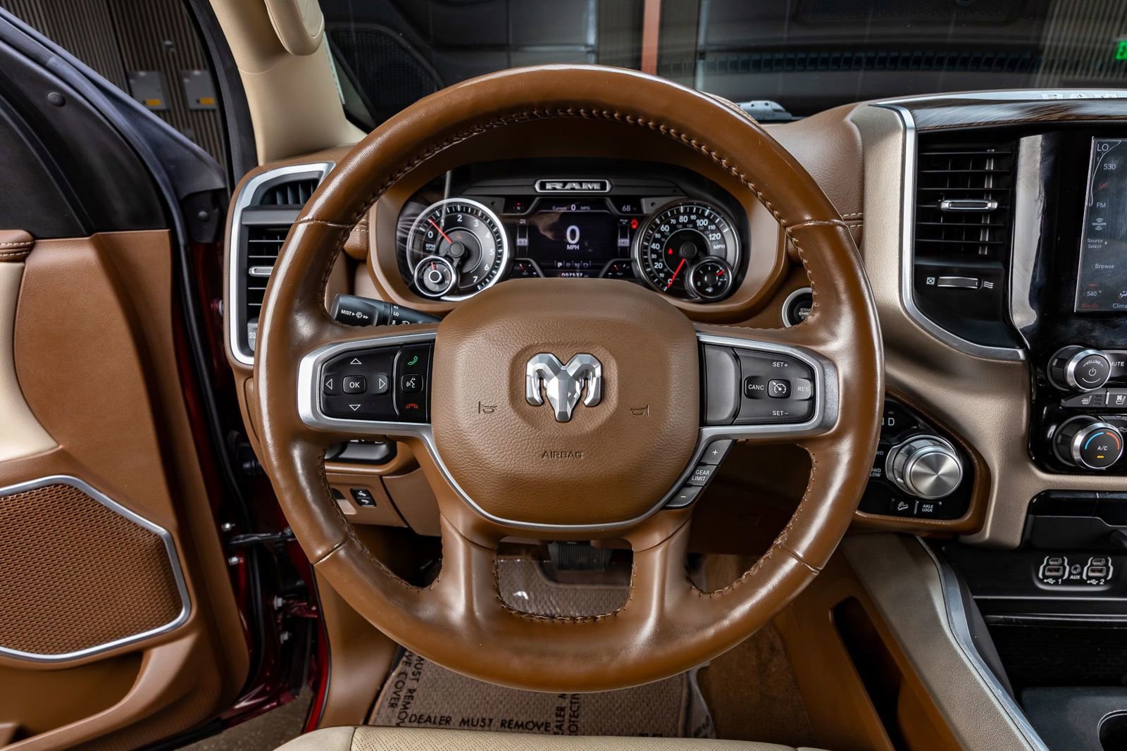 Used 2020 RAM 1500 Laramie AWD/4WD image 19