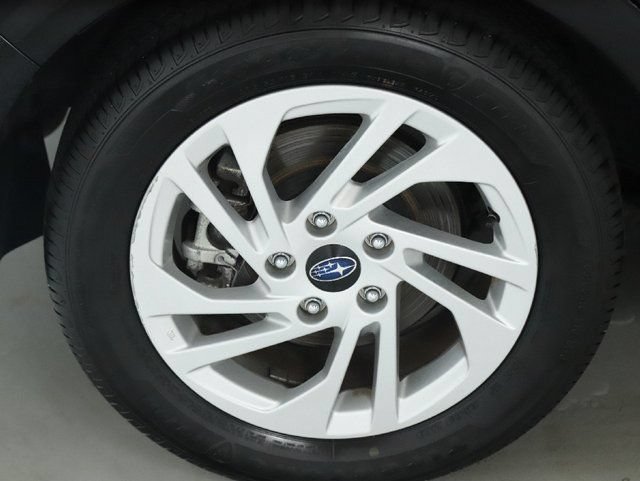 Certified 2024 Subaru Impreza 2.0i AWD/4WD image 12