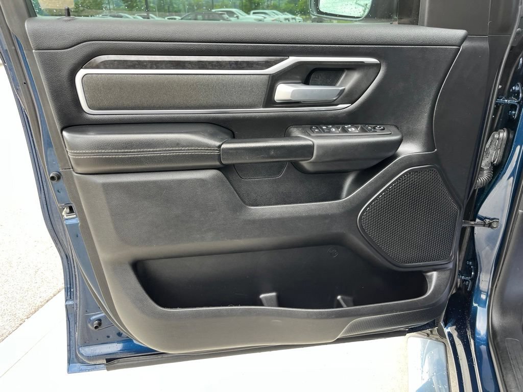 Used 2021 RAM 1500 Big Horn AWD/4WD image 6