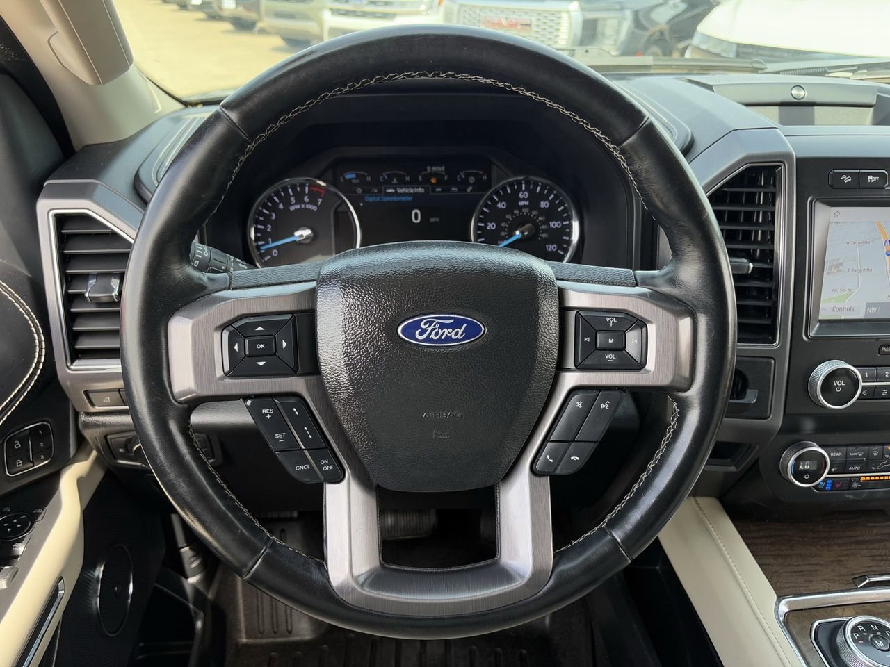 Used 2021 Ford Expedition Platinum AWD/4WD image 14