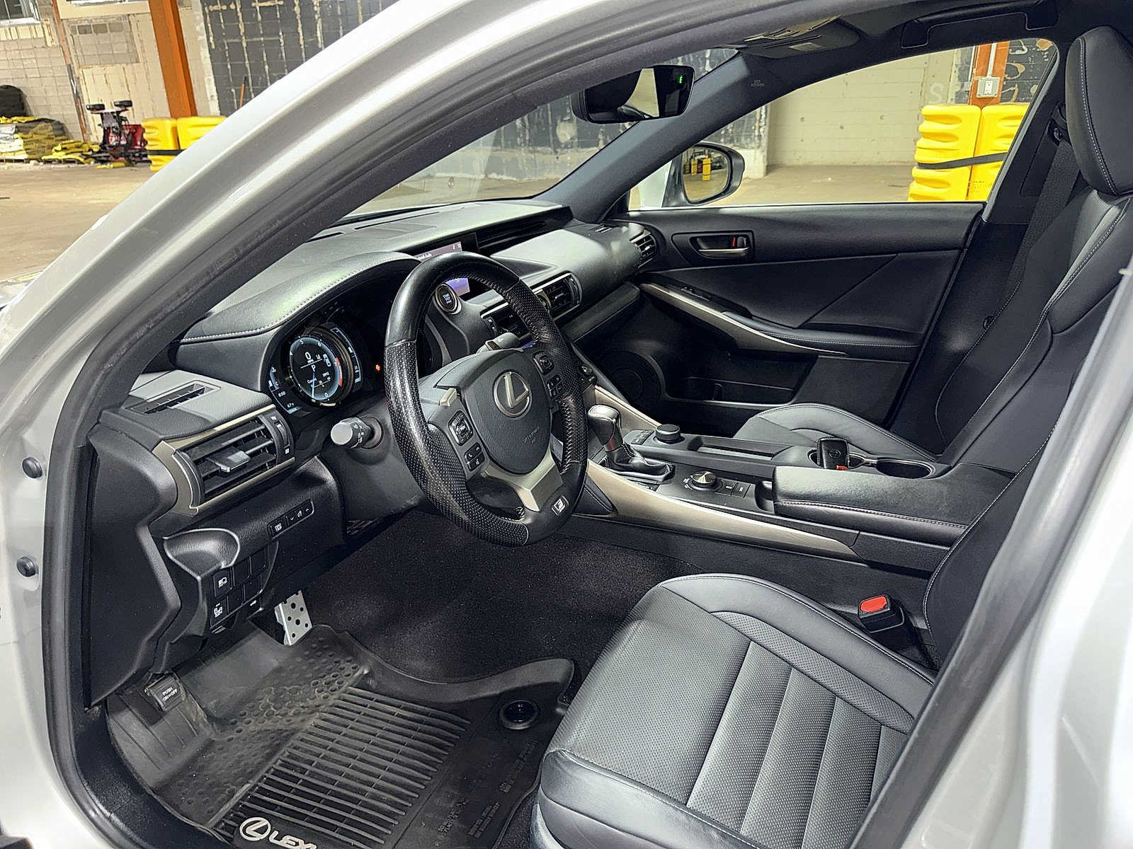 Used 2019 Lexus IS 300 F Sport w/ F Sport Package AWD/4WD image 28