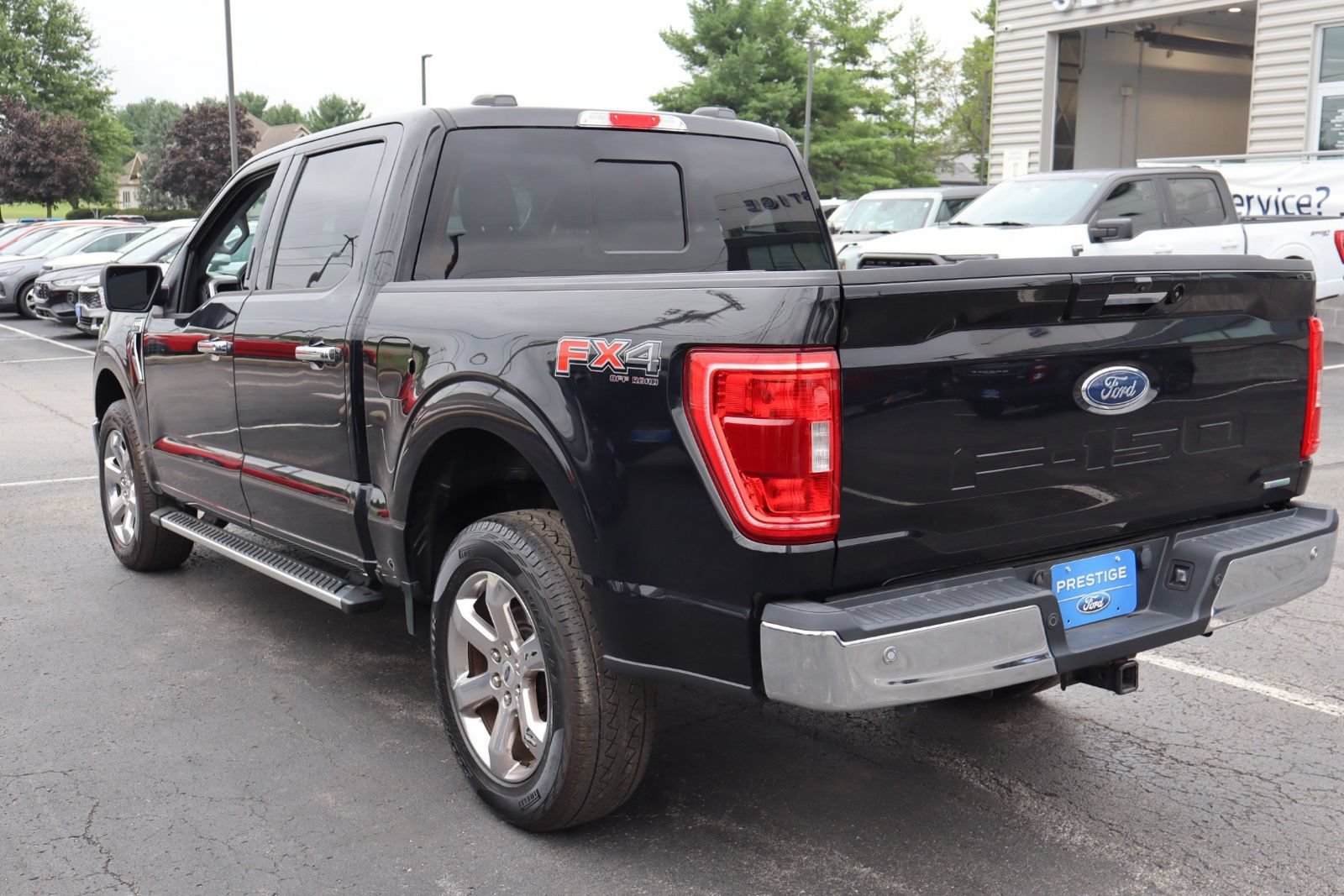 Used 2022 Ford F150 XLT w/ Equipment Group 302A High AWD/4WD image 5