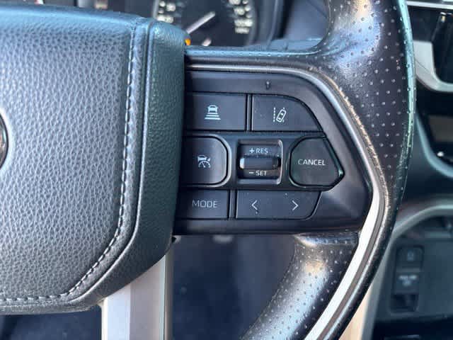 Used 2025 Toyota Tundra SR5 AWD/4WD image 12