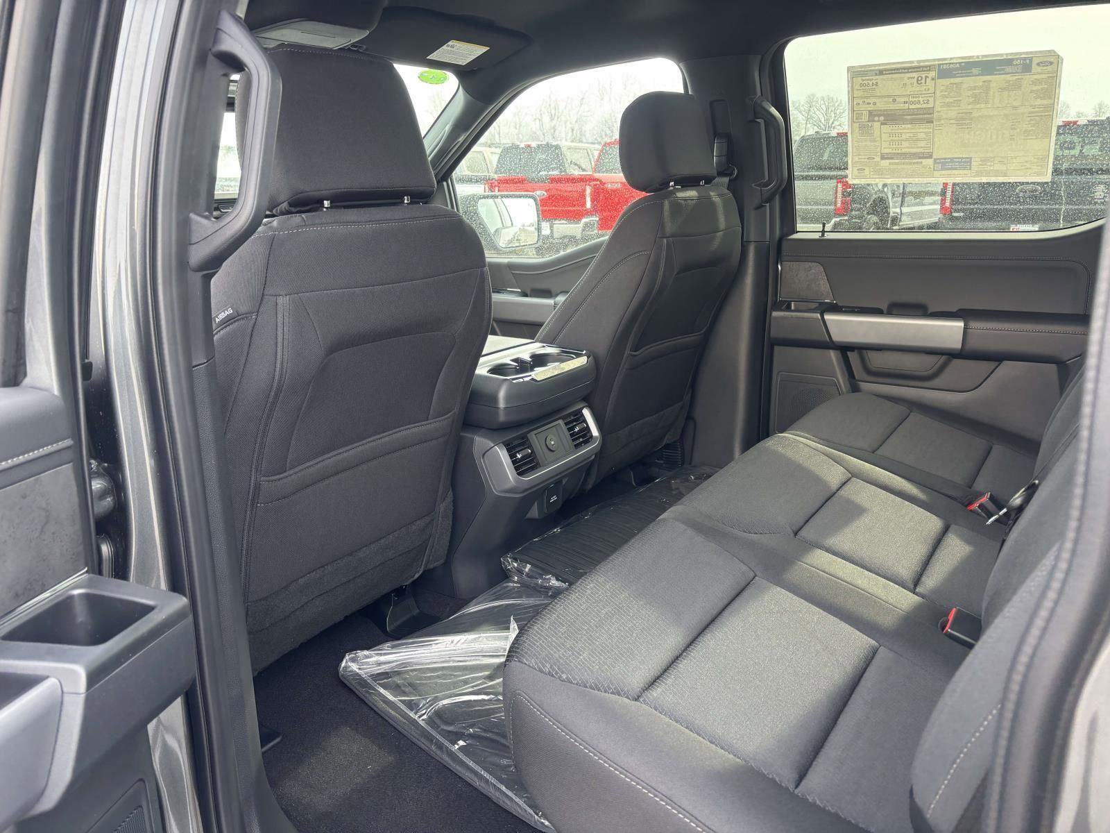 New 2026 Ford F150 XLT w/ Equipment Group 302A MID AWD/4WD image 27