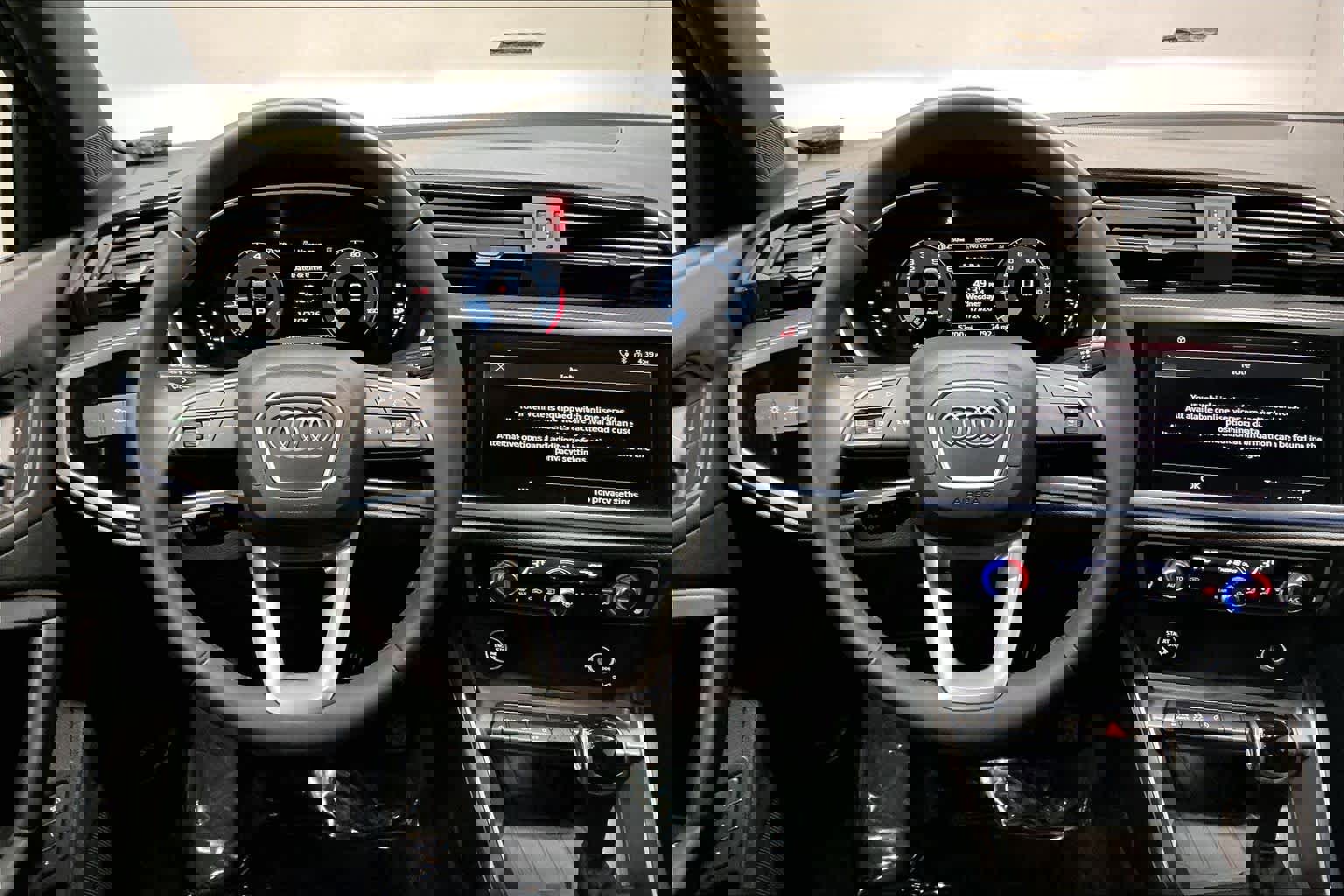 Used 2025 Audi Q3 2.0T Premium w/ Convenience Package image 8