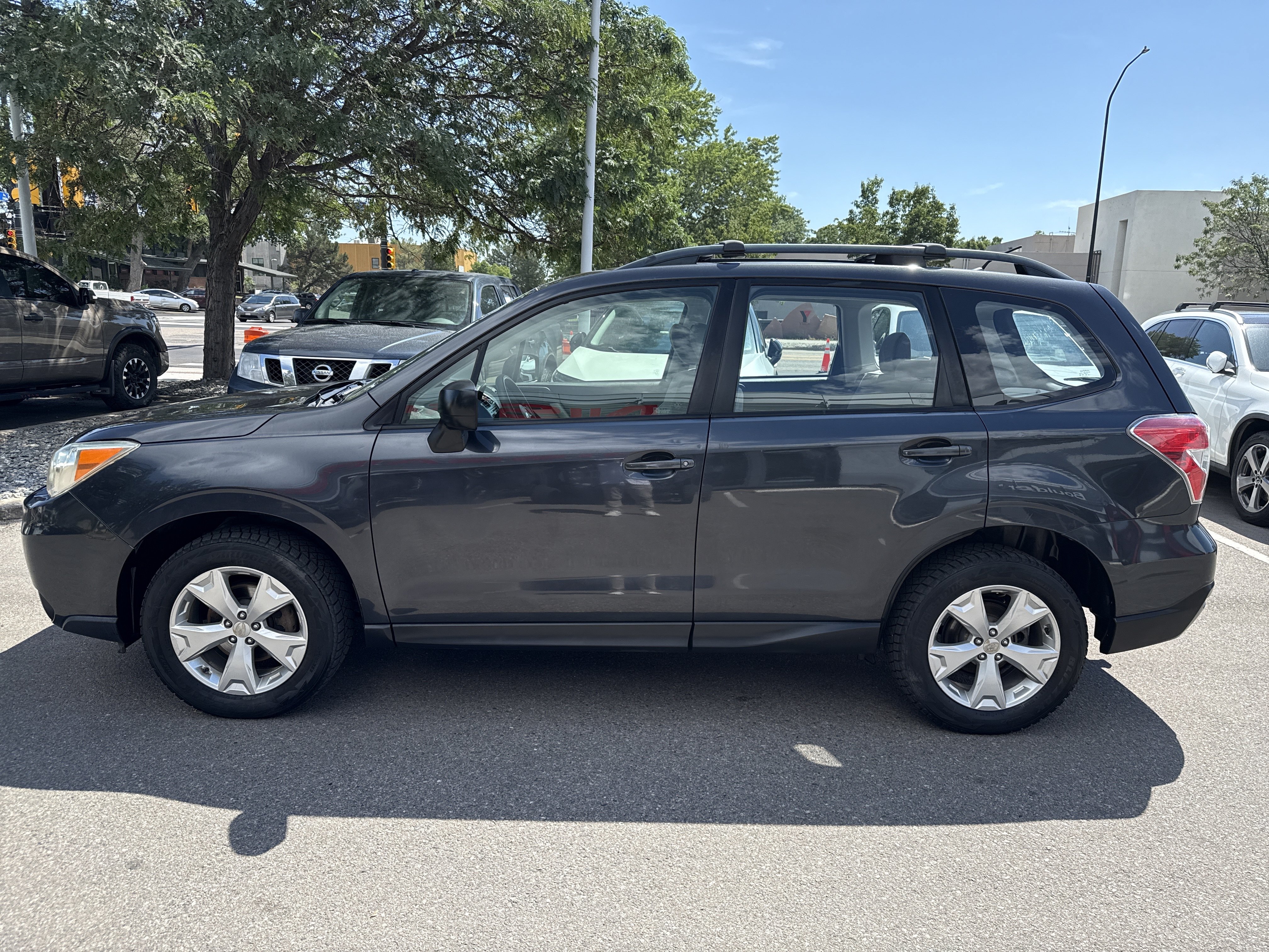 Used 2015 Subaru Forester 2.5i w/ Alloy Wheel Package AWD/4WD image 4