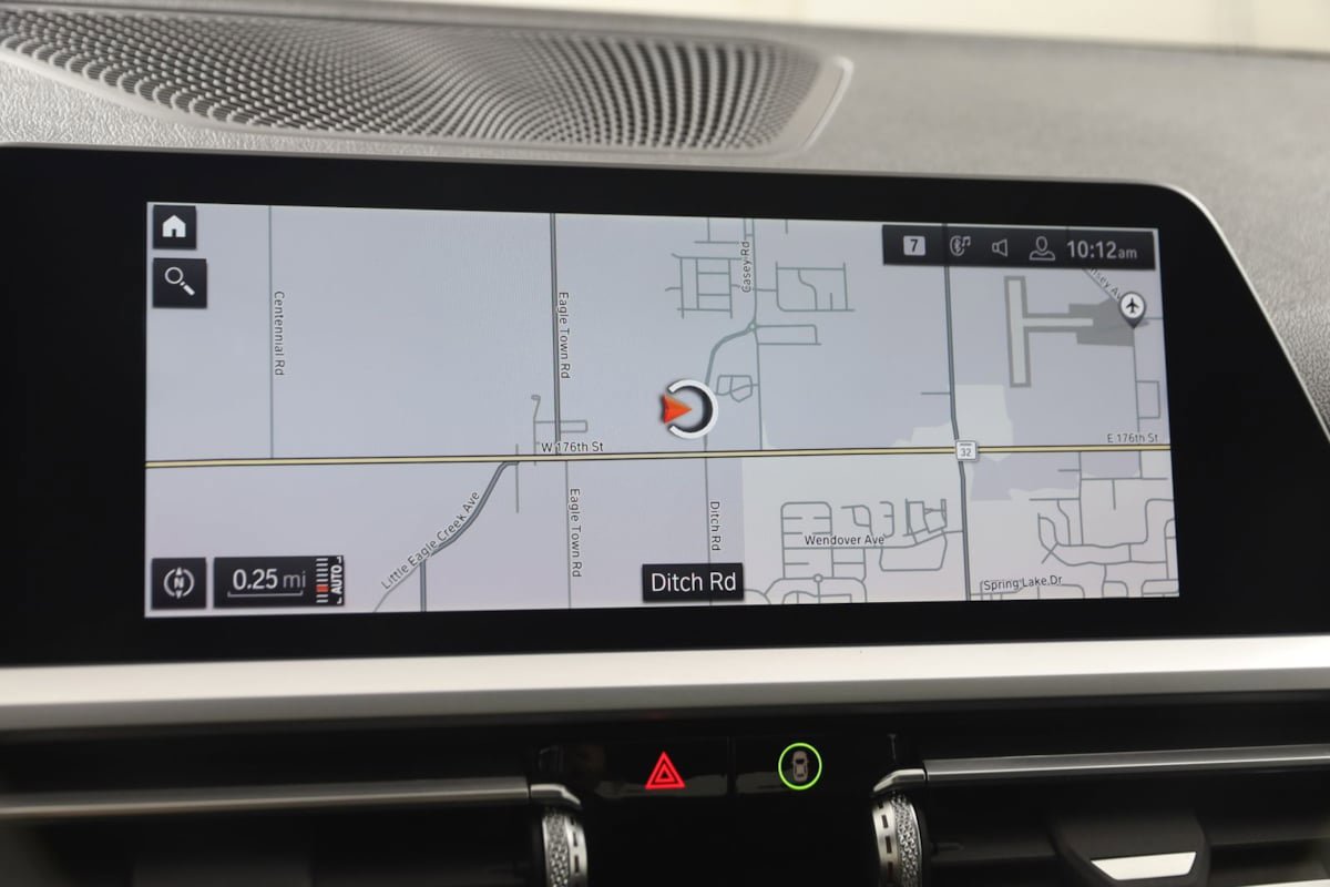 Used 2019 BMW 330i Sedan RWD image 9
