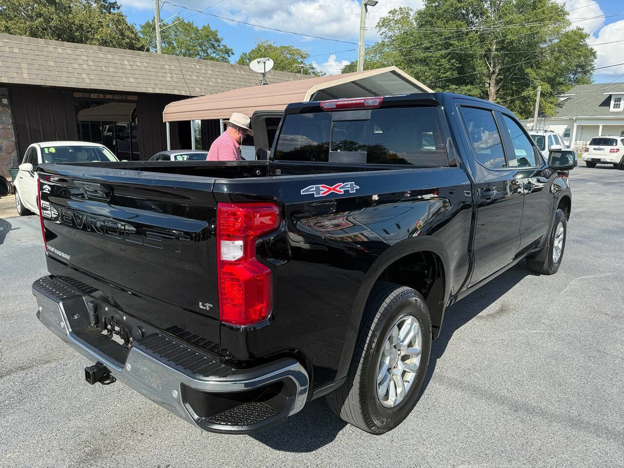 Used 2024 Chevrolet Silverado 1500 LT w/ Safety Package image 4