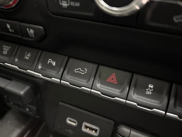 Used 2022 GMC Sierra 2500 Denali w/ Technology Package image 32