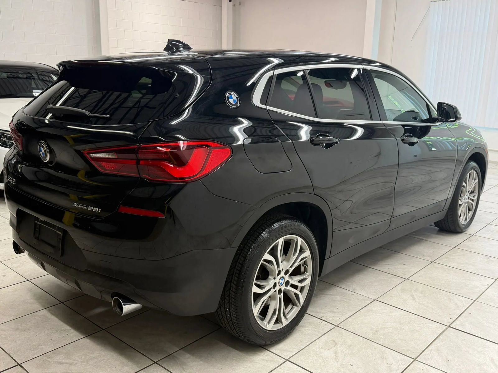 Used 2018 BMW X2 xDrive28i AWD/4WD image 9