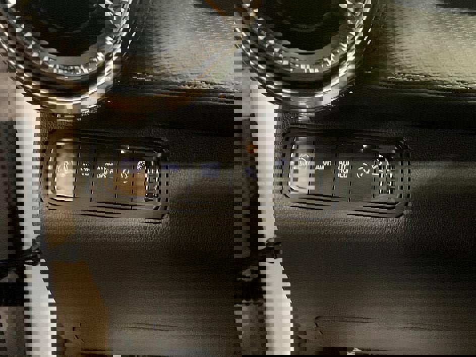 New 2026 Chevrolet Equinox LT w/ Convenience Package II image 40