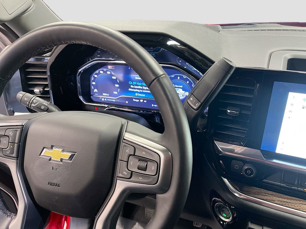 Used 2025 Chevrolet Silverado 1500 LT image 17