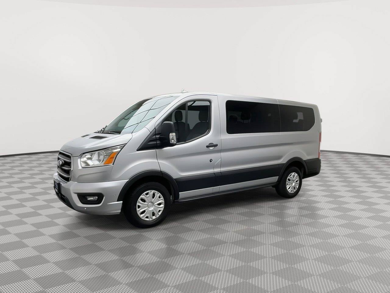 Certified 2020 Ford Transit 150 XLT RWD image 28