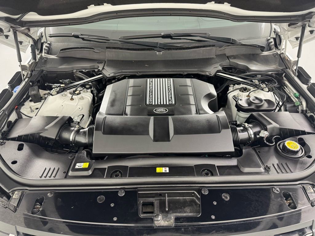 Used 2020 Land Rover Range Rover Long Wheelbase HSE image 35