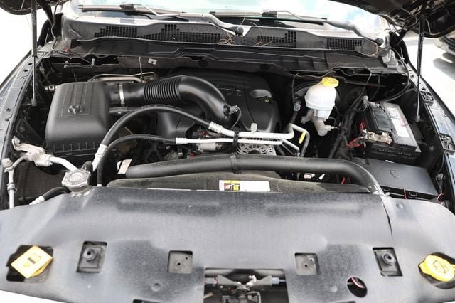 Used 2017 RAM 1500 SLT RWD image 45