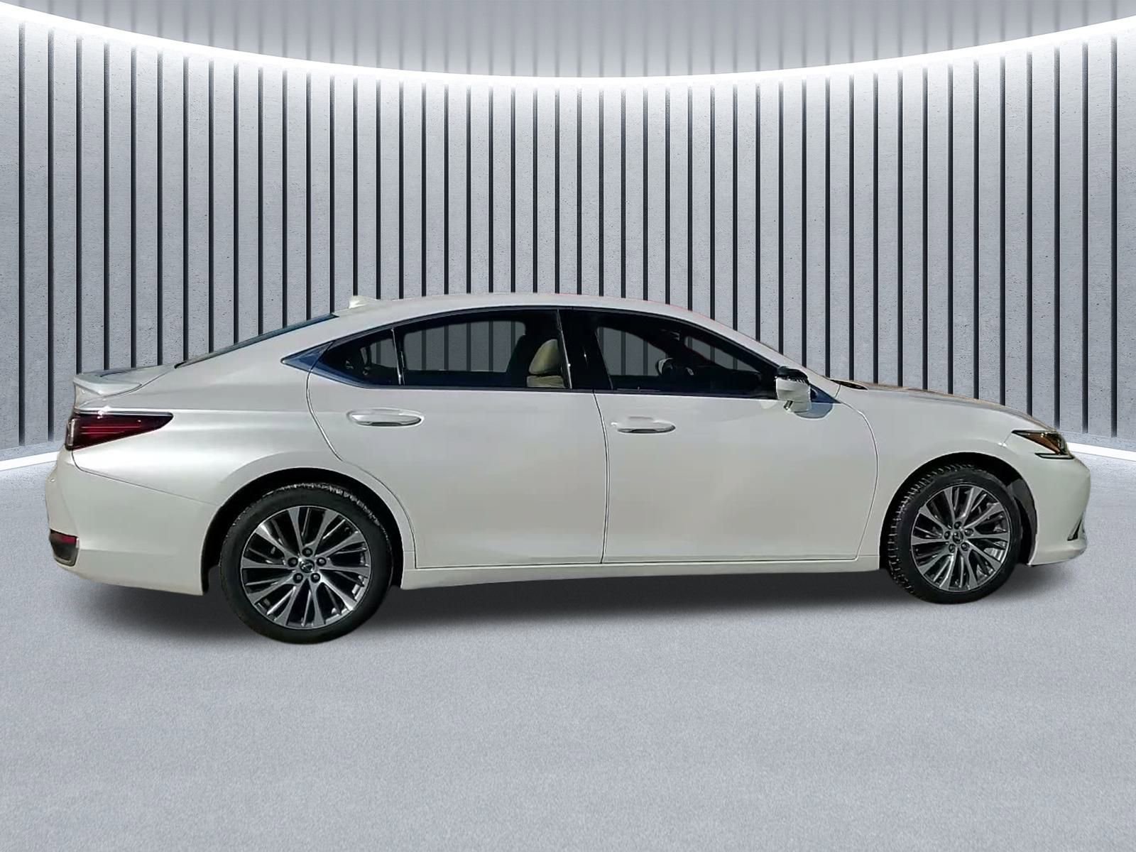 Used 2021 Lexus ES 250 w/ Premium Package image 7