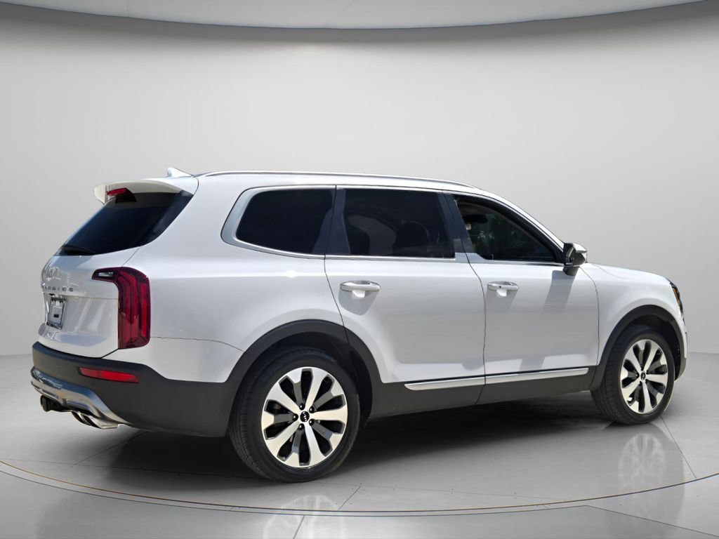 Used 2022 Kia Telluride S FWD image 6