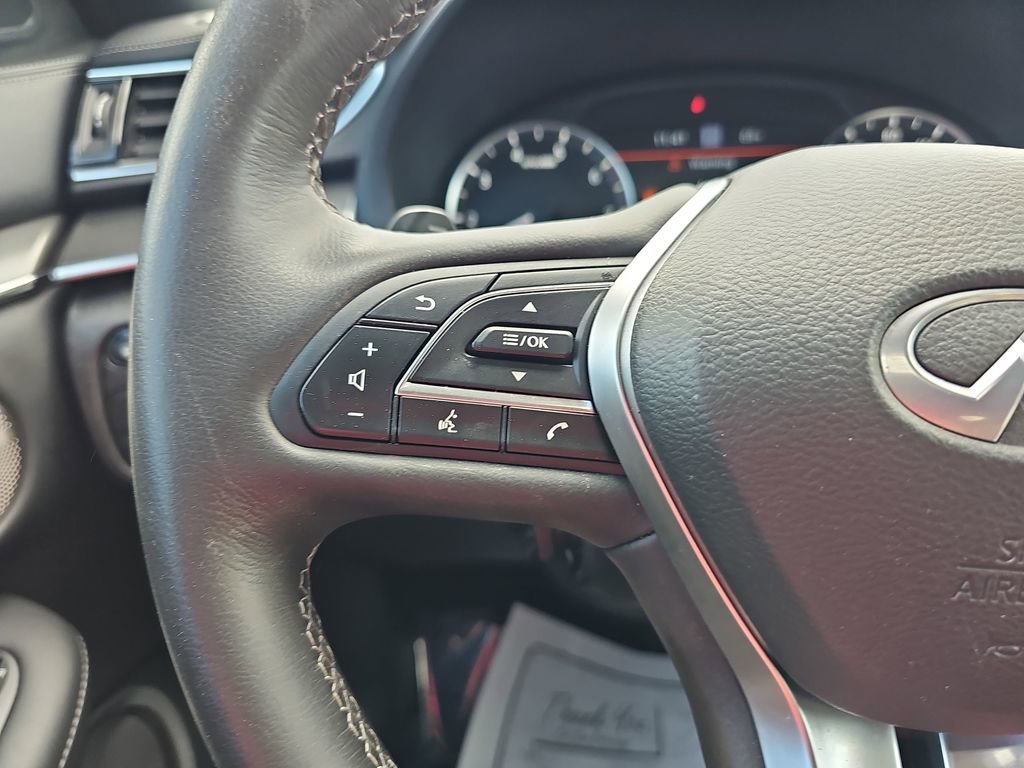 Used 2025 INFINITI QX55 Essential image 21