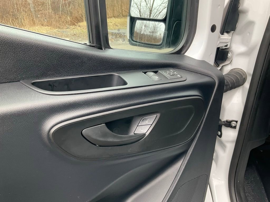 Used 2021 Mercedes-Benz Sprinter 144 Cargo image 16