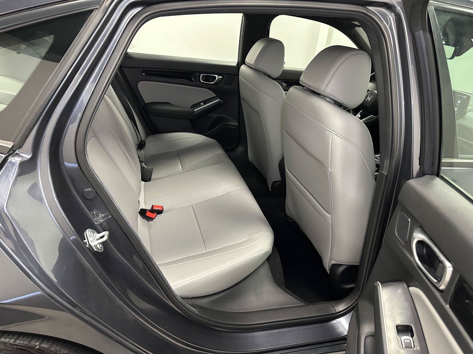 Used 2025 Honda Civic FWD Hybrid Sedan image 36