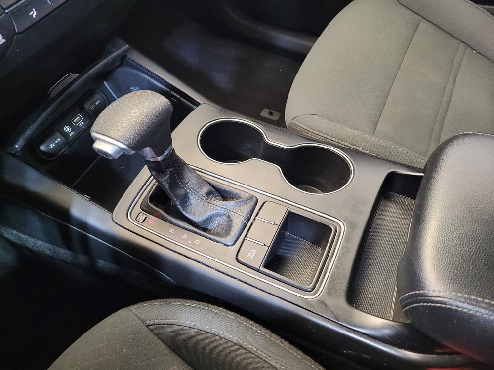 Used 2019 Kia Sorento LX image 26