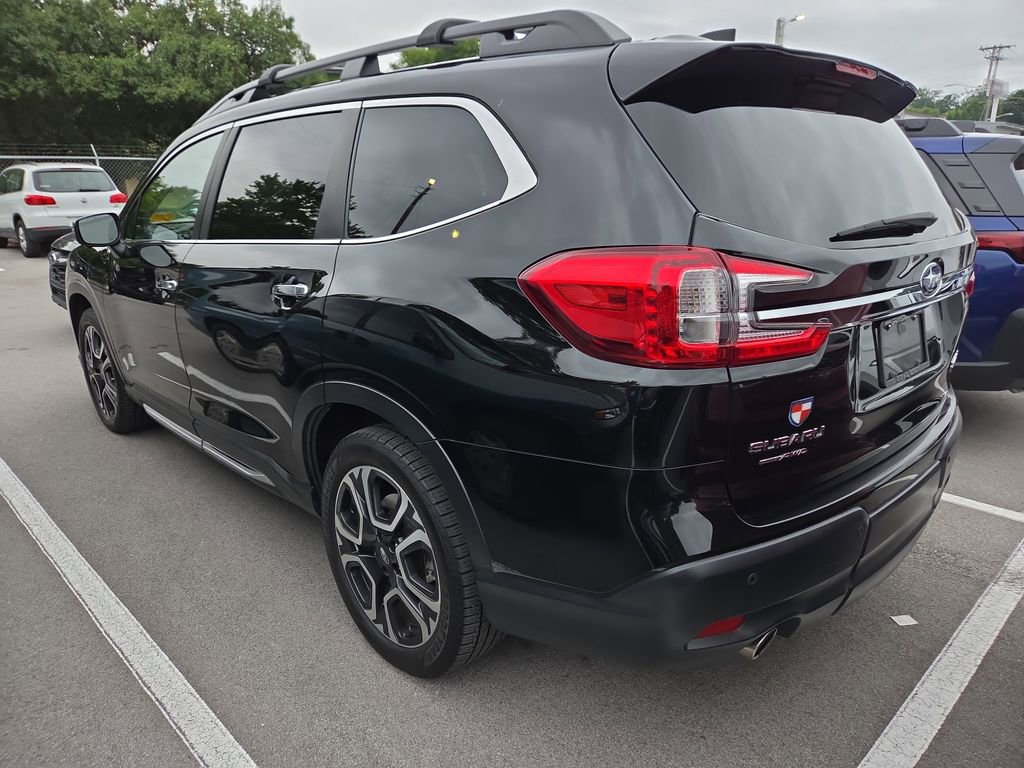 Certified 2023 Subaru Ascent Touring AWD/4WD image 6