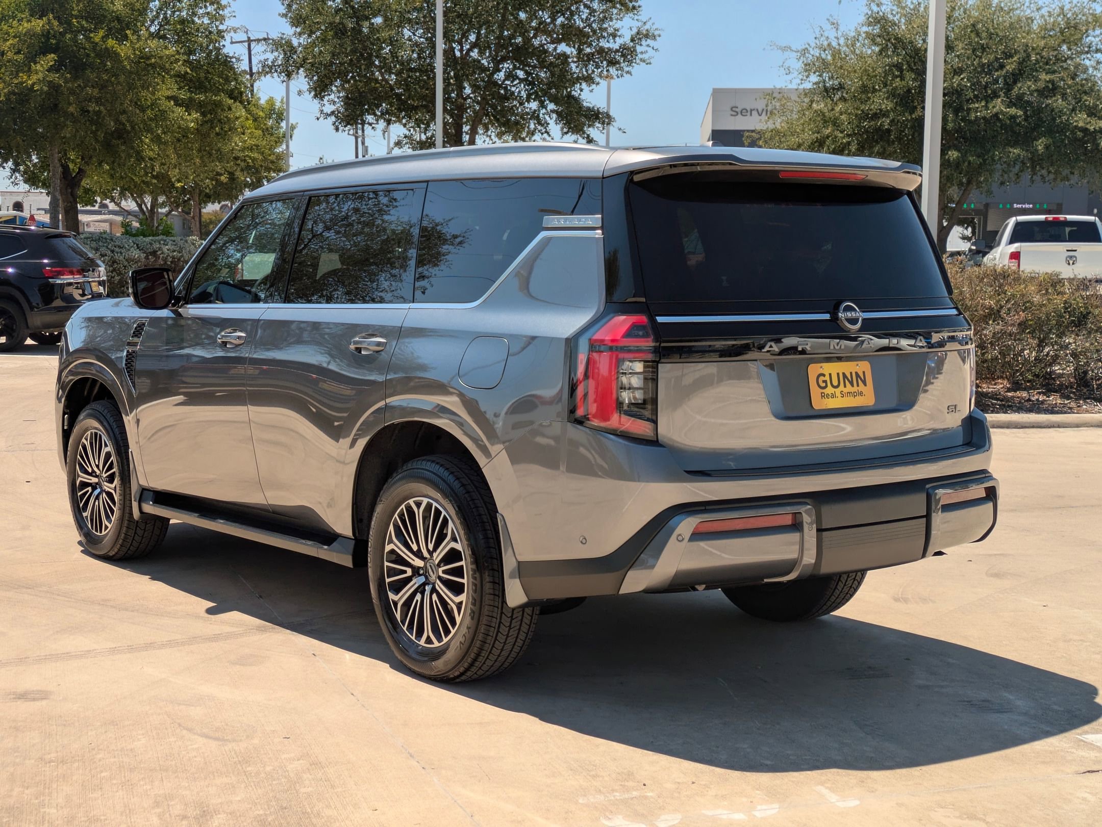 New 2026 Nissan Armada SL image 5