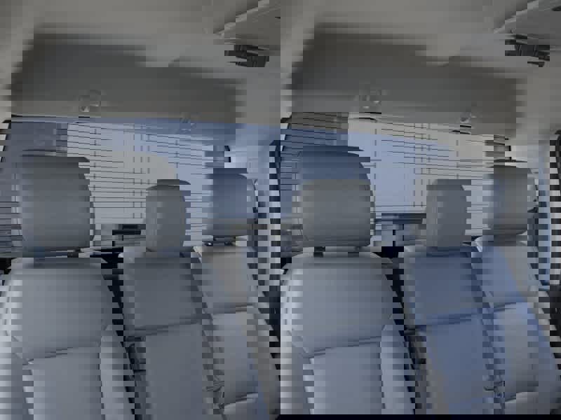 New 2025 Ford F550 4x4 Regular Cab Super Duty w/ XL Chrome Package image 3