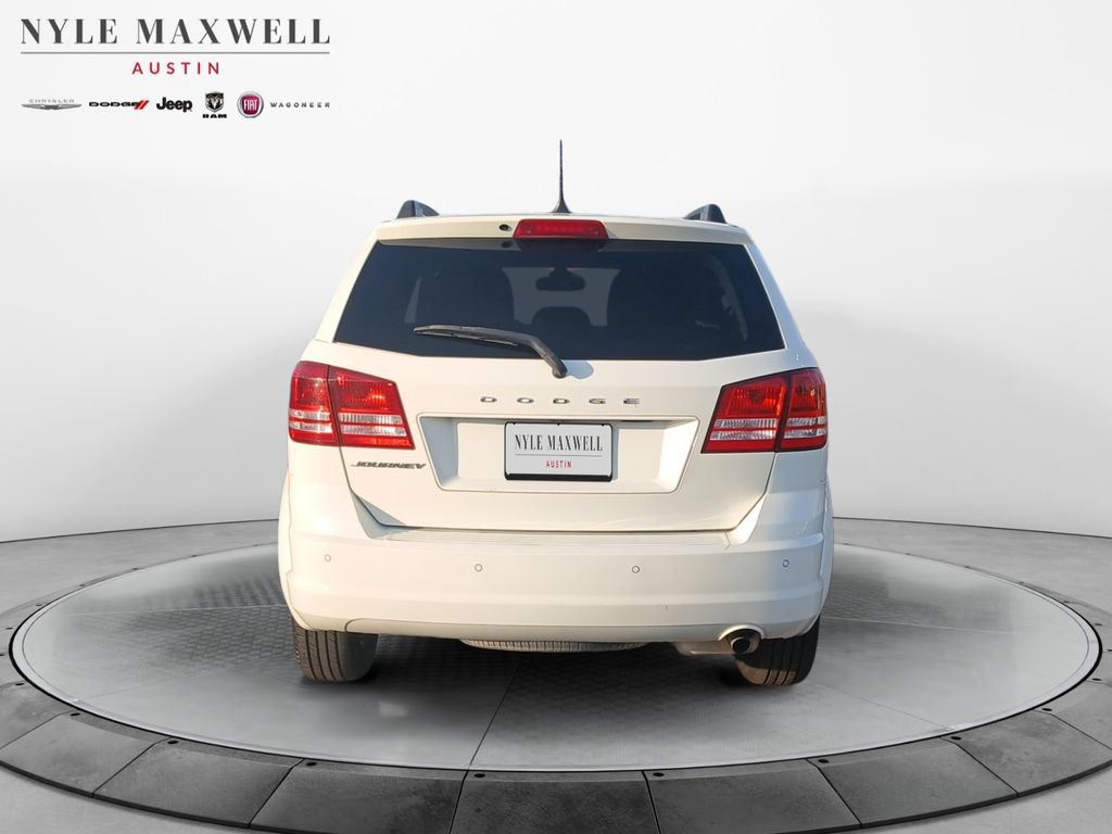 Used 2020 Dodge Journey SE w/ SE Popular Equipment Group FWD image 15