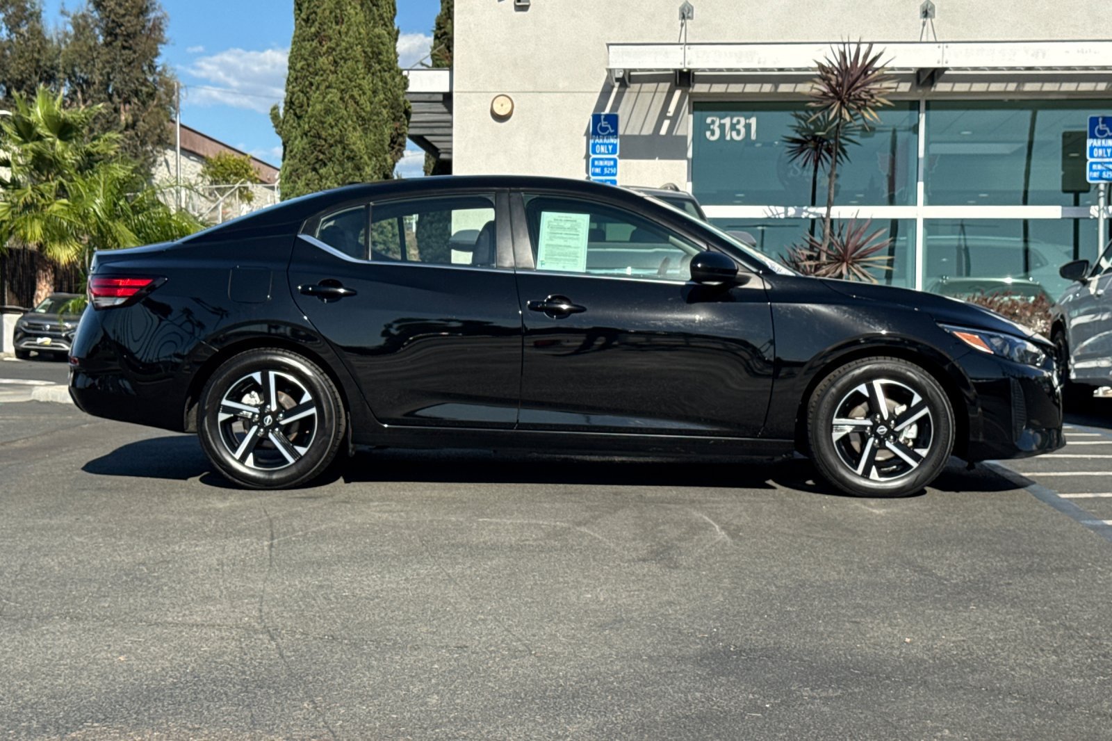 Used 2024 Nissan Sentra SV w/ All-Weather Package FWD image 3