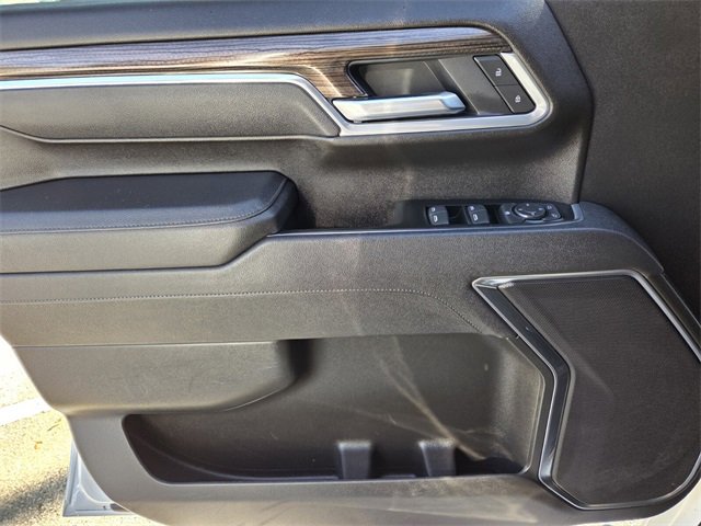 Used 2025 Chevrolet Silverado 2500 LT w/ Convenience Package image 29