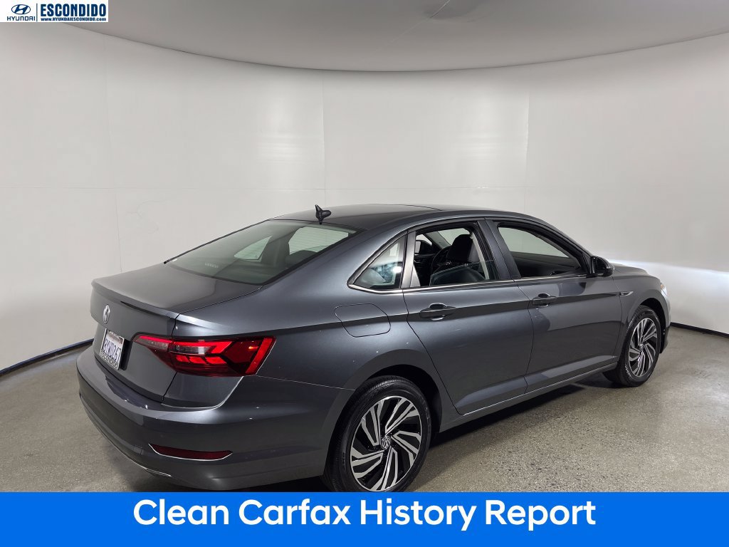 Used 2021 Volkswagen Jetta SEL FWD image 3