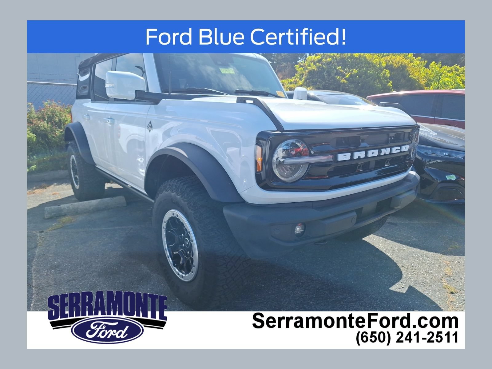 Used 2023 Ford Bronco Outer Banks w/ Sasquatch Package AWD/4WD image 1
