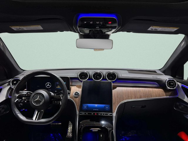 Used 2023 Mercedes-Benz GLC 300 4MATIC image 10
