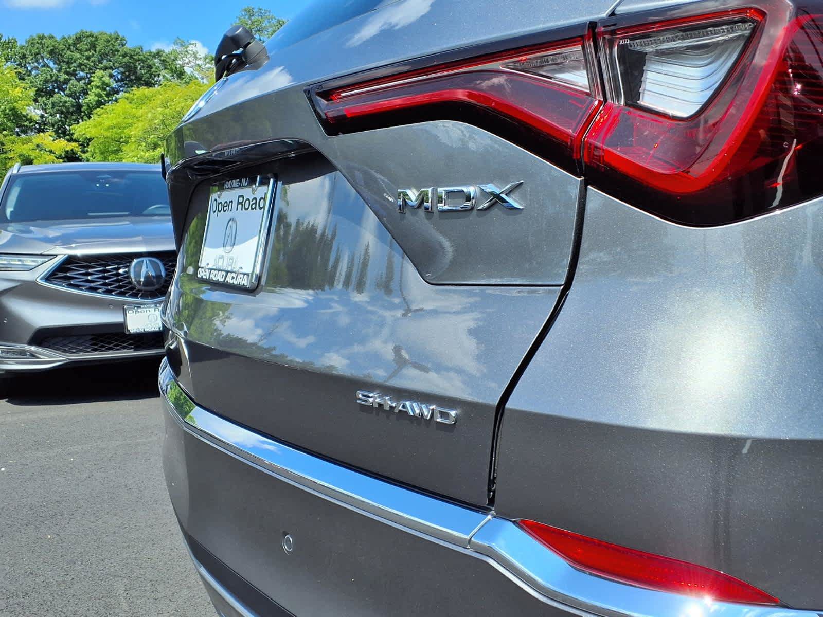 Certified 2026 Acura MDX w/ Technology Package AWD/4WD image 9