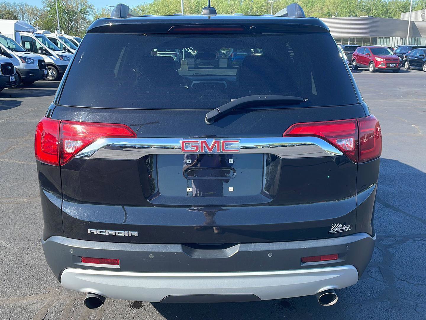 Used 2019 GMC Acadia SLT FWD image 4
