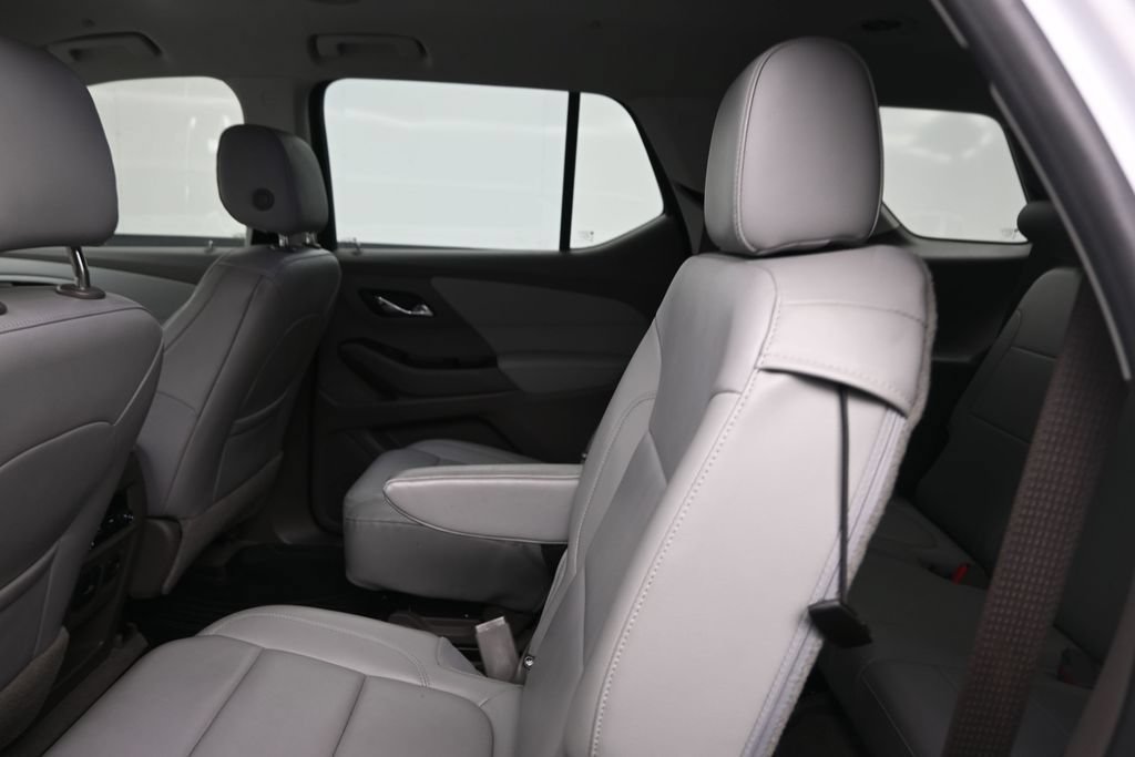 Used 2019 Chevrolet Traverse LT w/ LT Premium Package FWD image 13