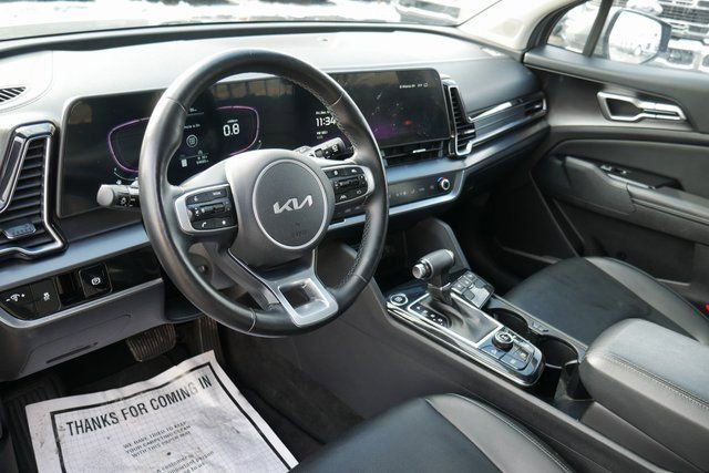 Used 2023 Kia Sportage EX image 15