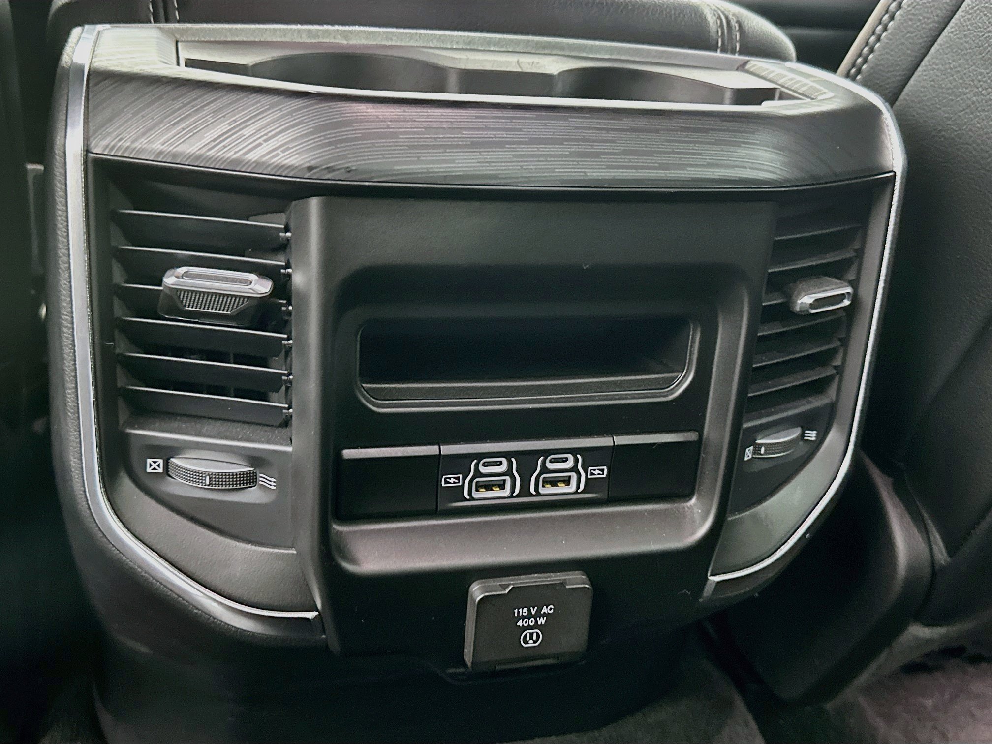 Used 2023 RAM 1500 Laramie AWD/4WD image 27