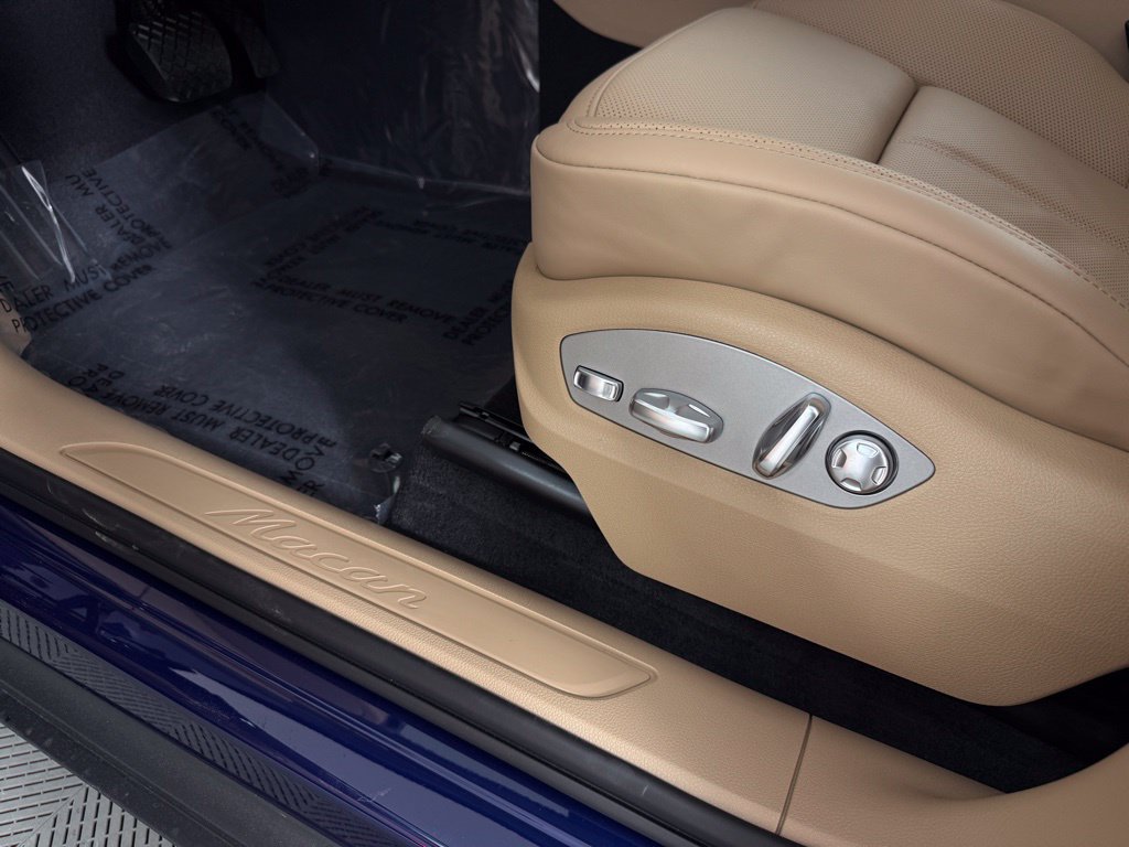 New 2026 Porsche Macan AWD/4WD image 23