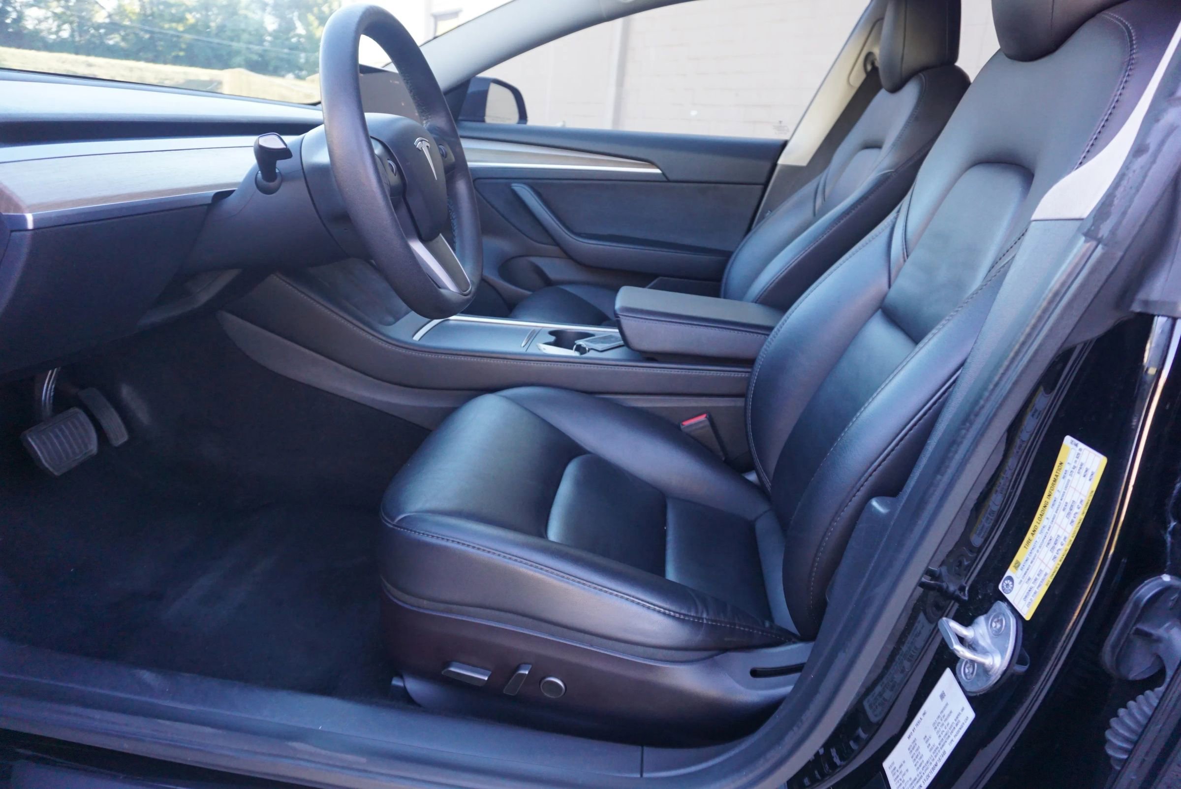 Used 2022 Tesla Model 3 Long Range image 28
