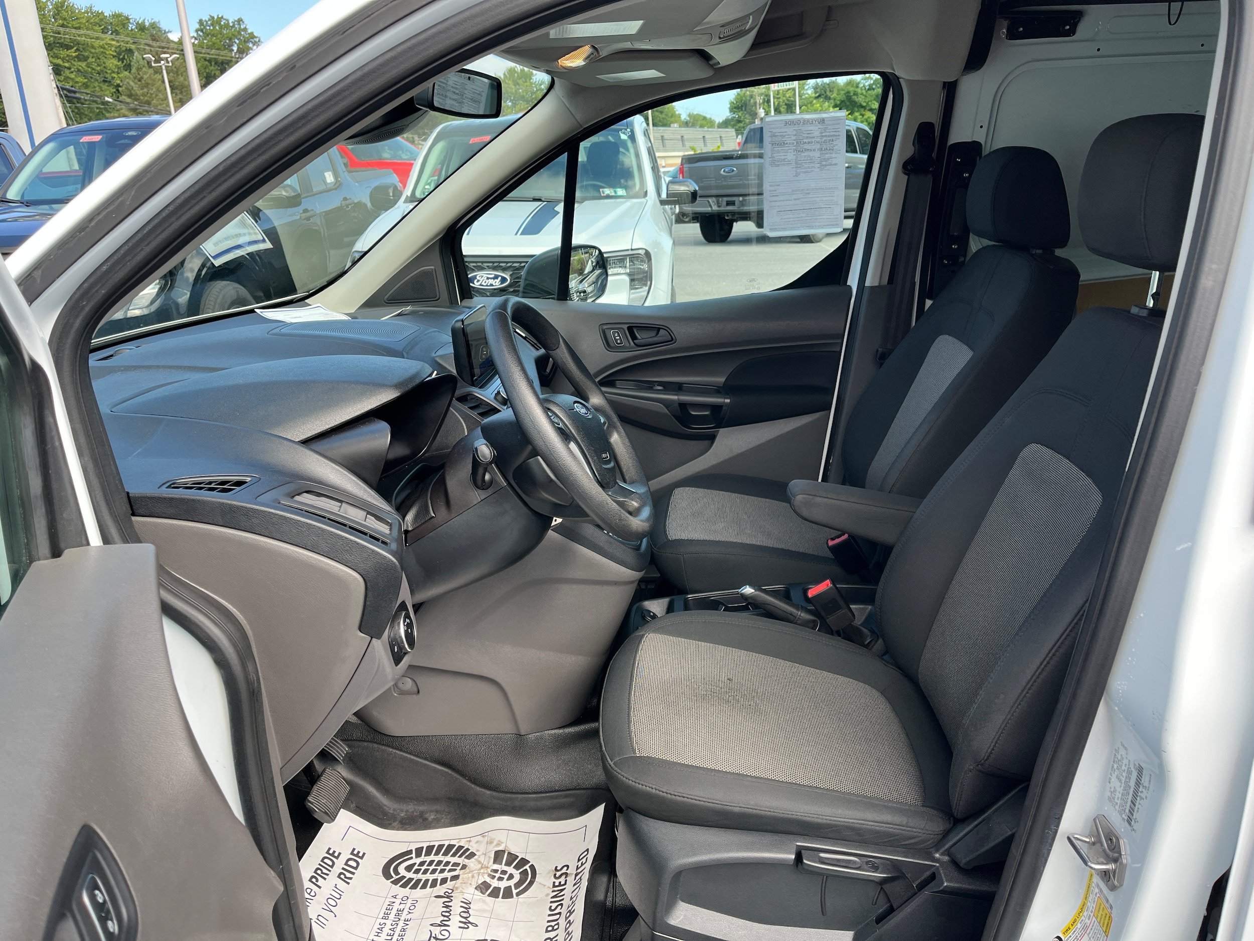 Certified 2020 Ford Transit Connect XL FWD image 19